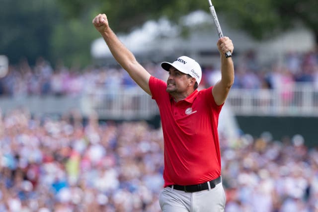 <p>Keegan Bradley holed a birdie putt on the 18th to snatch victory at the Travelers Championship</p>